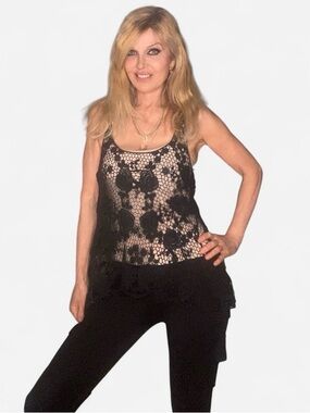 QED LONDON Black Crochet Lace Floral Tank Top